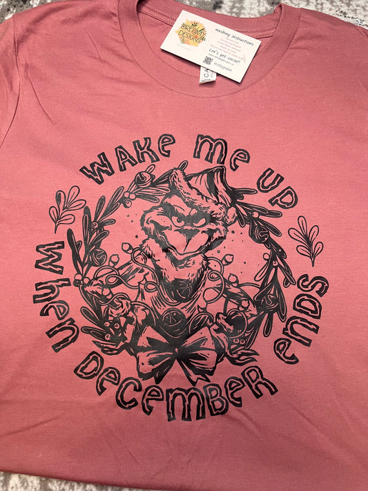 Wake me up when December ends T-shirt MEDIUM